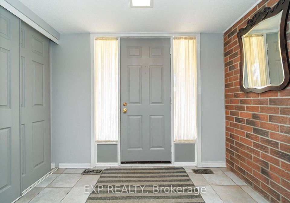 184-des-pins-place-ottawa-ontario-x12258634