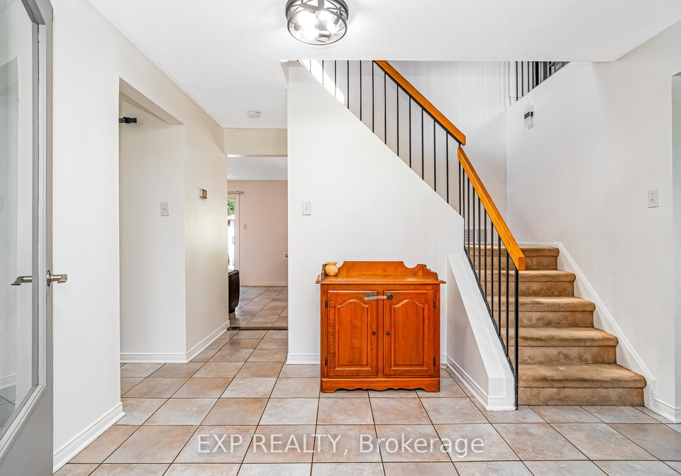 184-des-pins-place-ottawa-ontario-x12258634