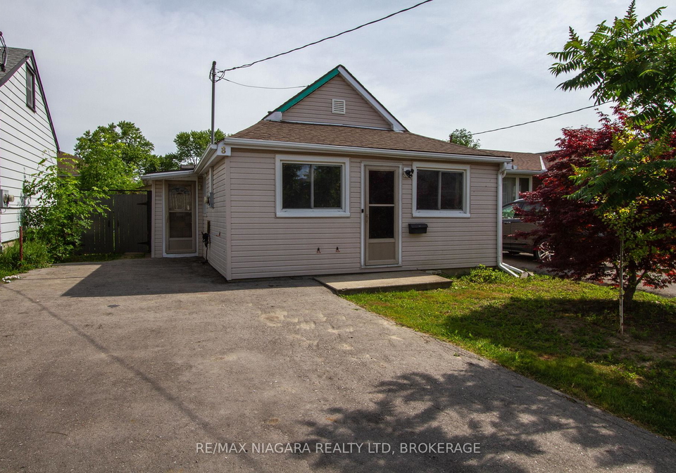 8-kirk-street-st-catharines-ontario-x12258786