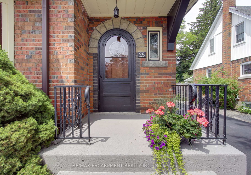 25-baldwin-avenue-brantford-ontario-x12258870