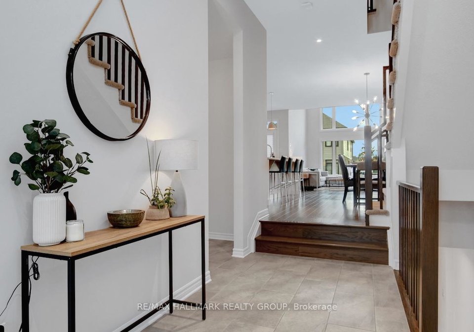 527-earnscliffe-grove-ottawa-ontario-x12258923