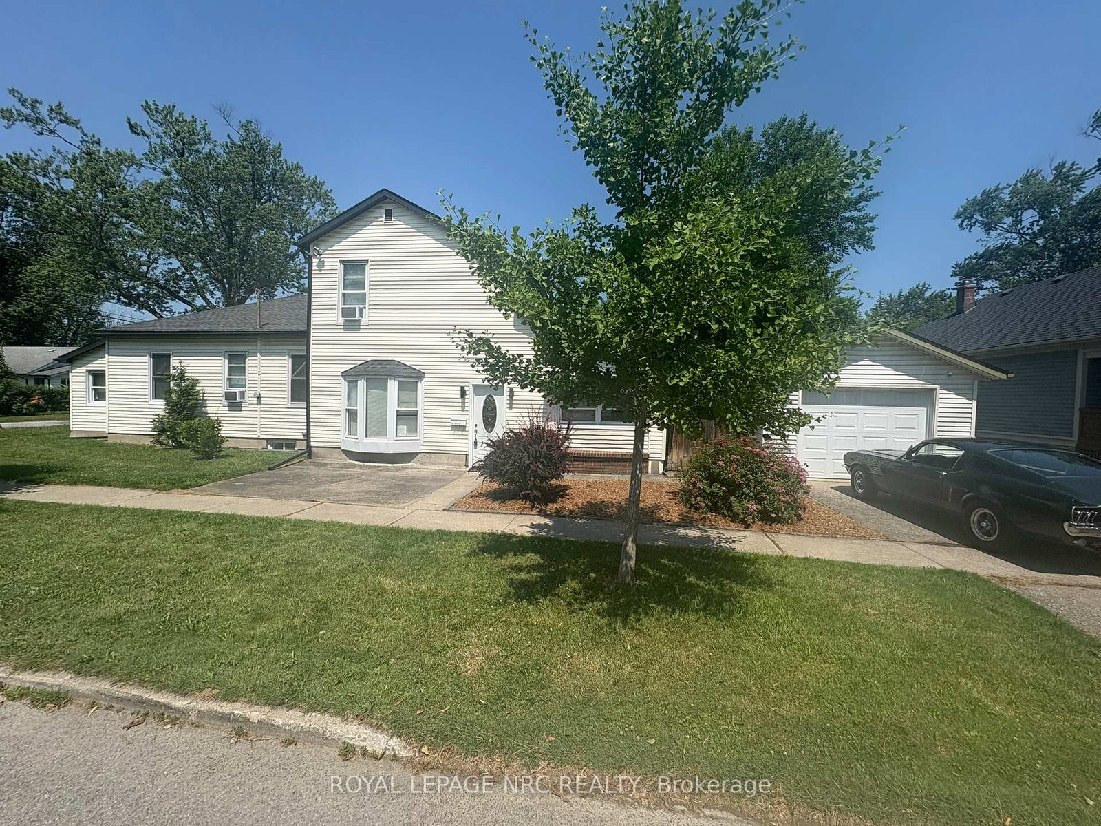 16-dexter-street-st-catharines-ontario-x12258929