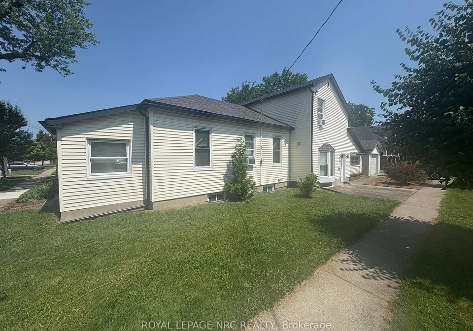 16-dexter-street-st-catharines-ontario-x12258929