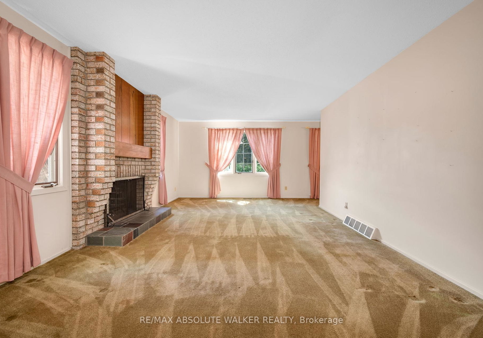 11-suffolk-street-ottawa-ontario-x12259004