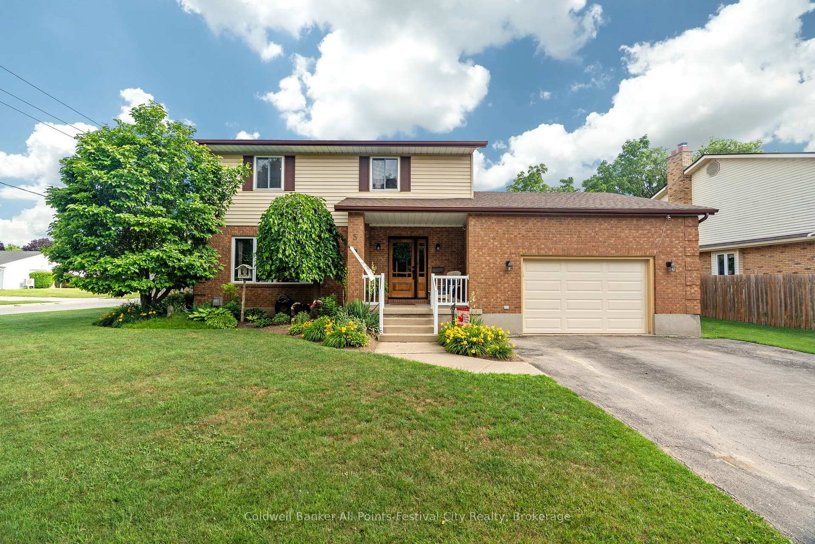 5-krohmer-drive-goderich-ontario-x12259175