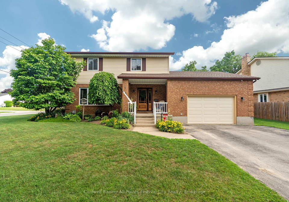 5-krohmer-drive-goderich-ontario-x12259175