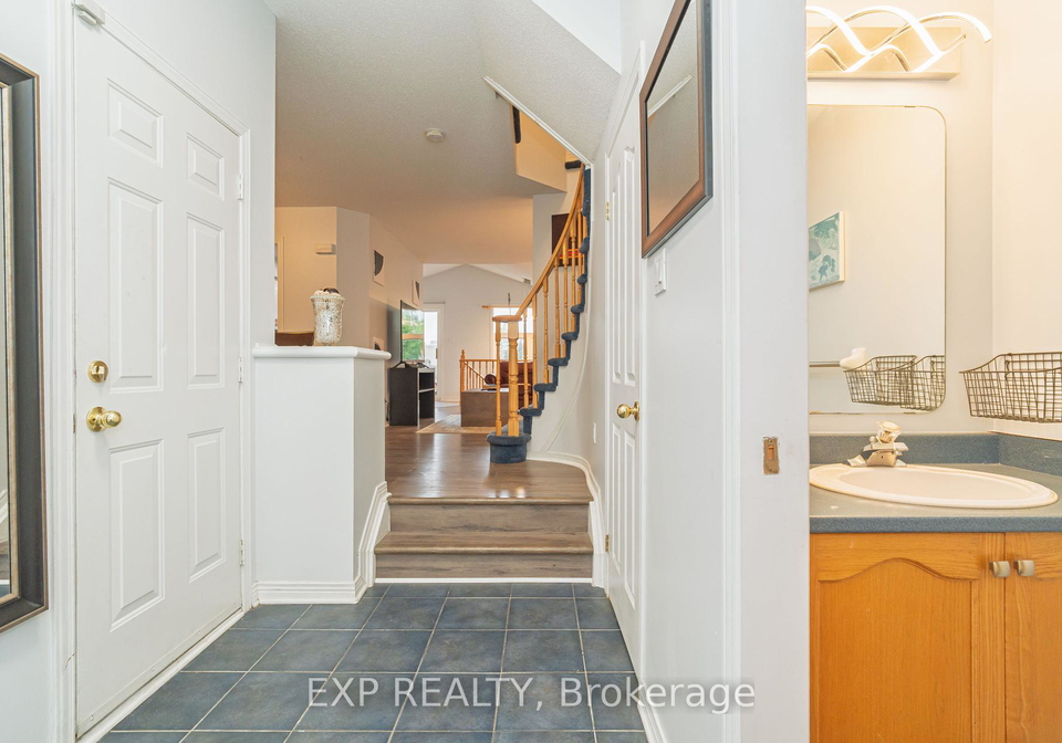 939-markwick-crescent-ottawa-ontario-x12259288