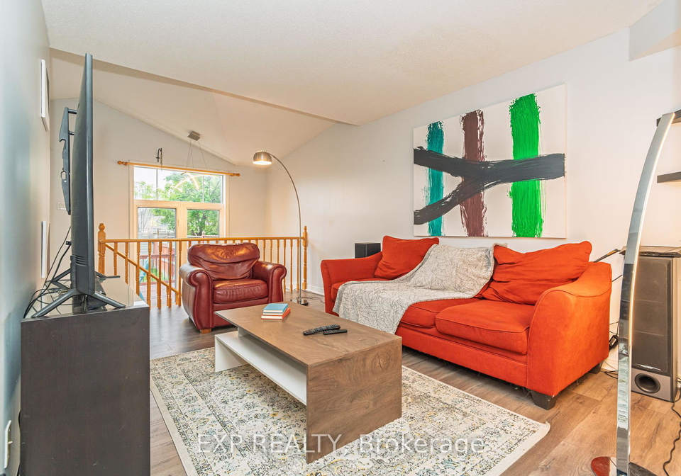 939-markwick-crescent-ottawa-ontario-x12259288