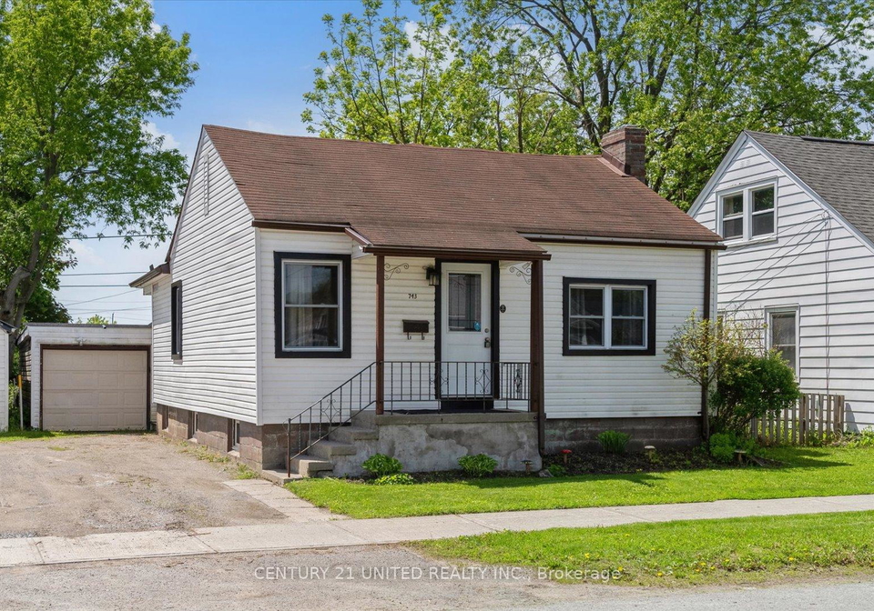 743-st-marys-street-peterborough-central-ontario-x12259352