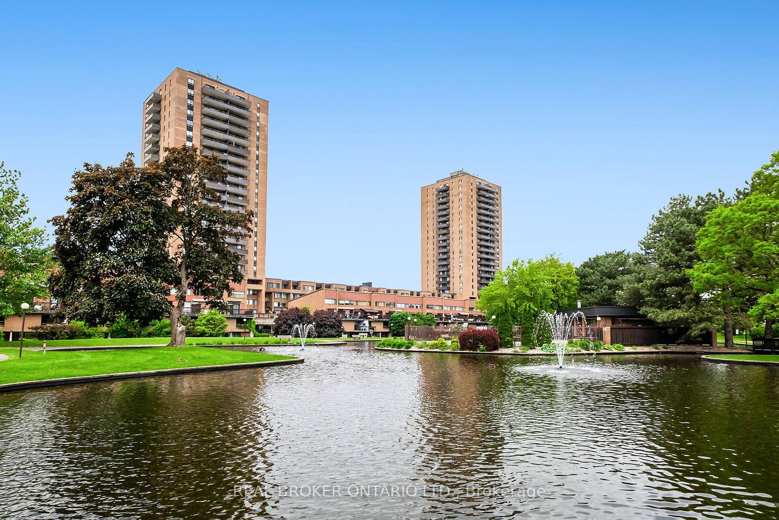 515-st-laurent-boulevard-ottawa-ontario-x12259438