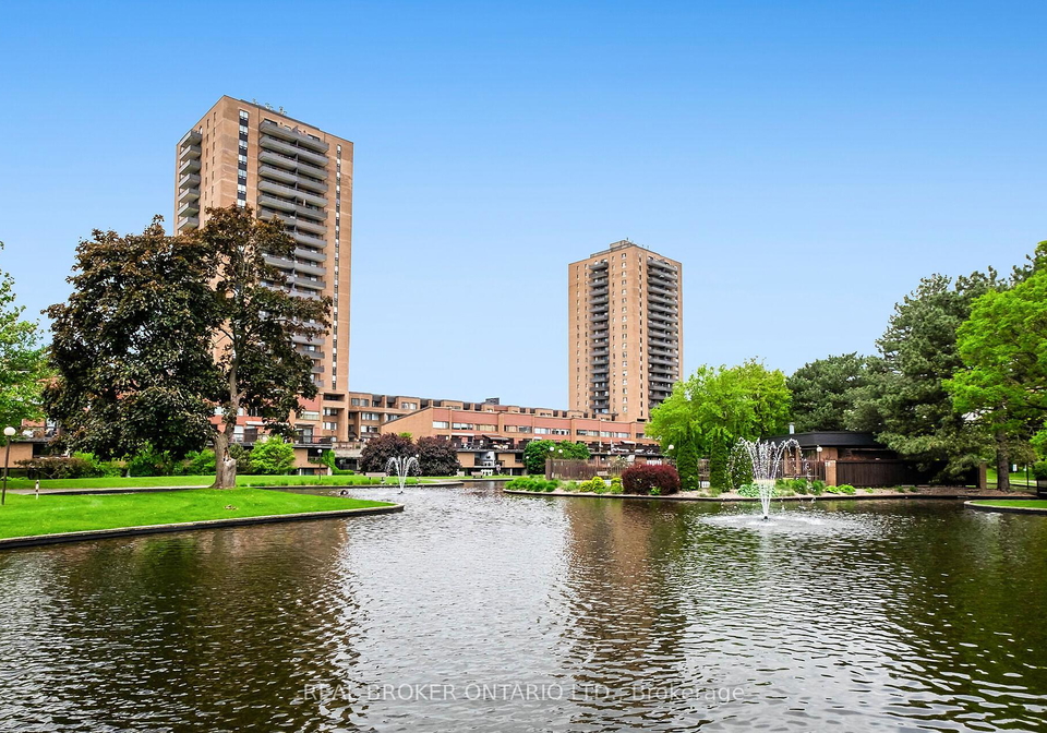 515-st-laurent-boulevard-ottawa-ontario-x12259438