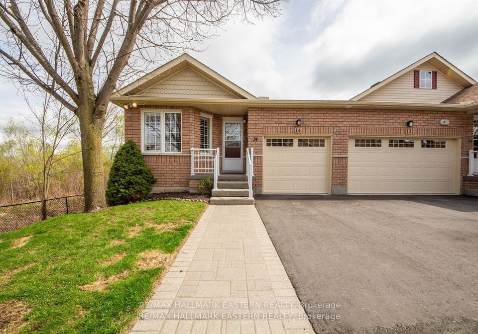 877-wentworth-street-peterborough-west-ontario-x12259446