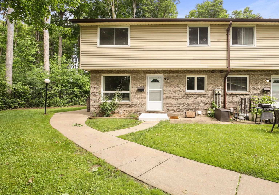 453-albert-street-waterloo-ontario-x12259456