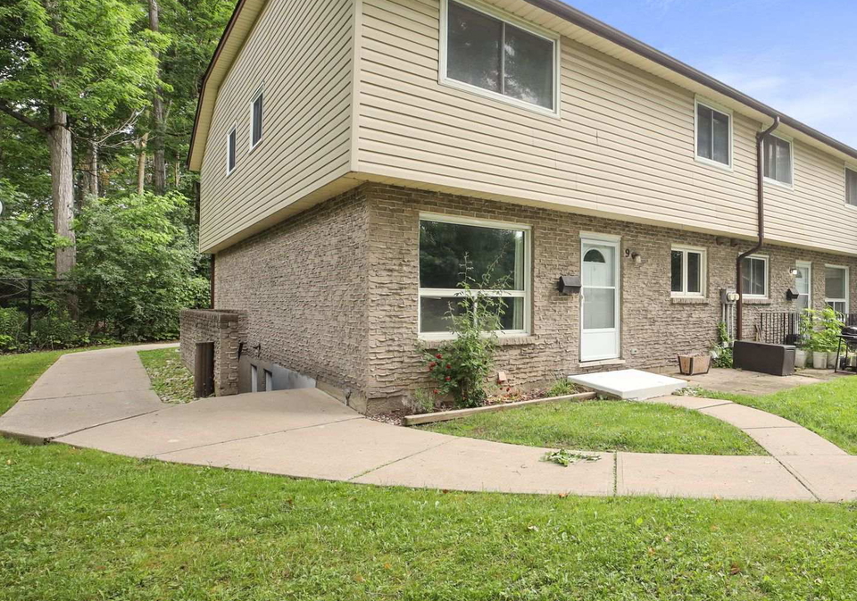 453-albert-street-waterloo-ontario-x12259456