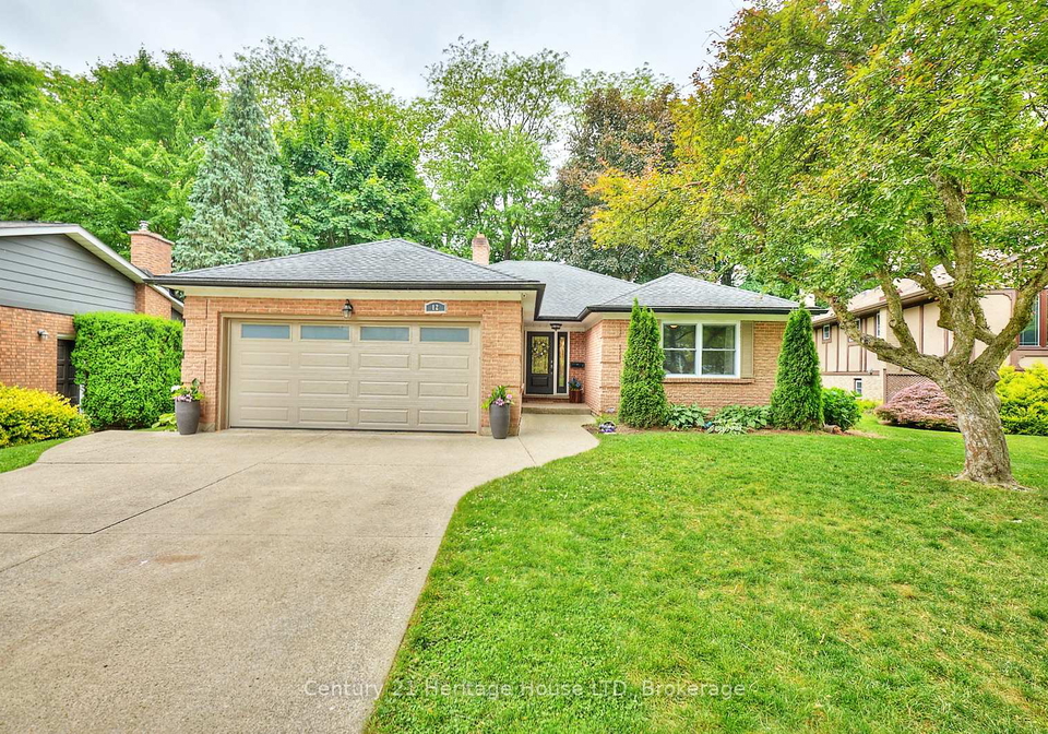 12-deerpark-crescent-pelham-ontario-x12259507