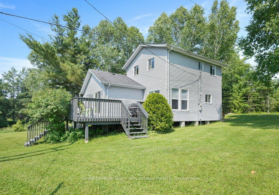 11-bears-paw-whitestone-ontario-x12259576