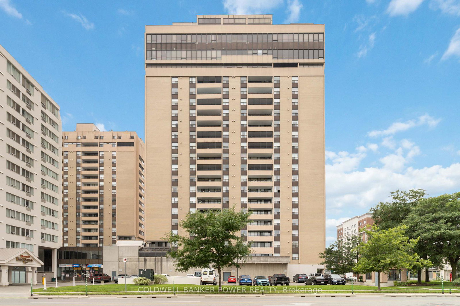 389-dundas-street-london-east-ontario-x12259581