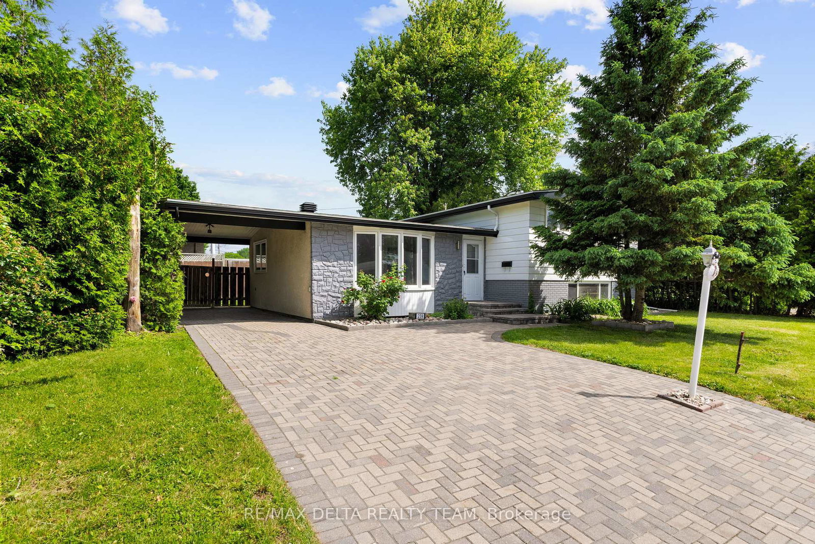 239-tompkins-avenue-ottawa-ontario-x12259695