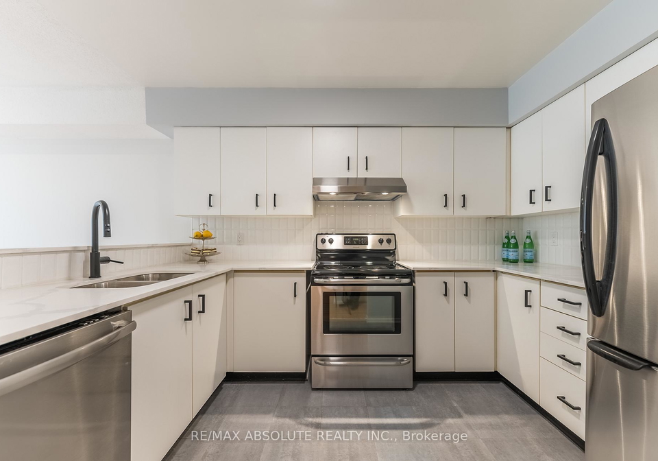 318-lorry-greenberg-drive-ottawa-ontario-x12259715