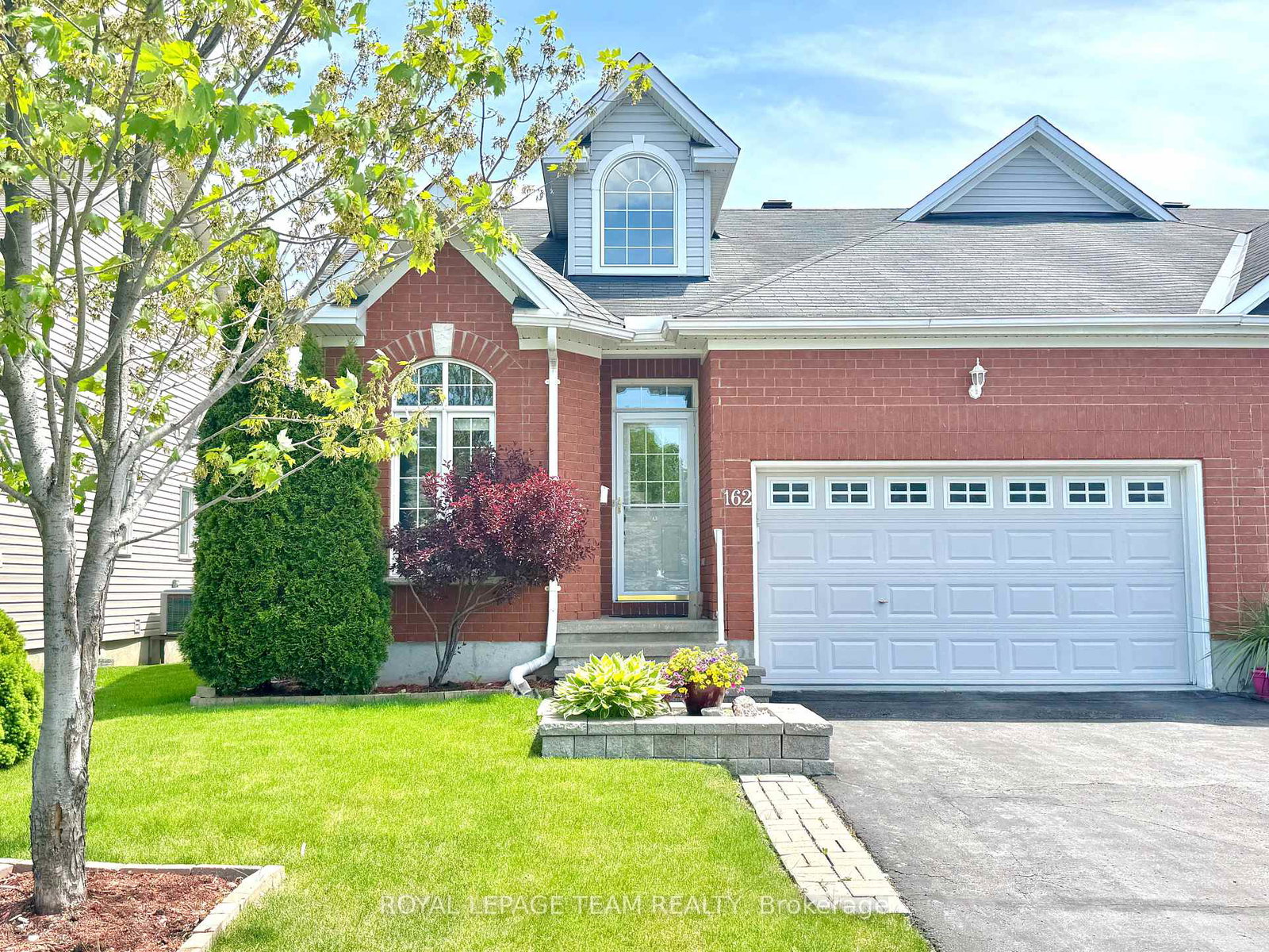 162-hartsmere-drive-ottawa-ontario-x12259831