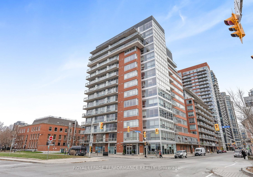 180-york-street-ottawa-ontario-x12259886