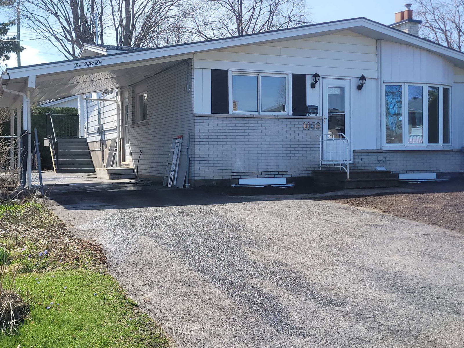 1056-harkness-avenue-ottawa-ontario-x12259900