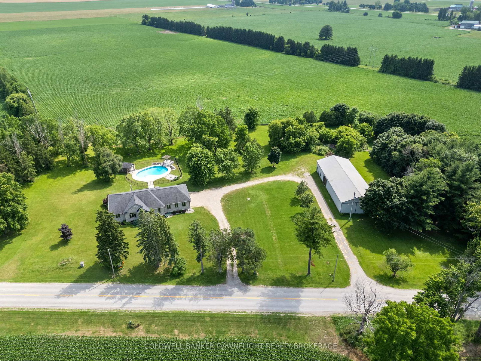 6407-whalen-line-lucan-biddulph-ontario-x12259904