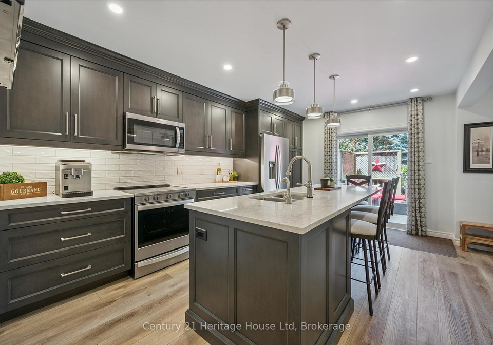 685-willow-road-guelph-ontario-x12259975