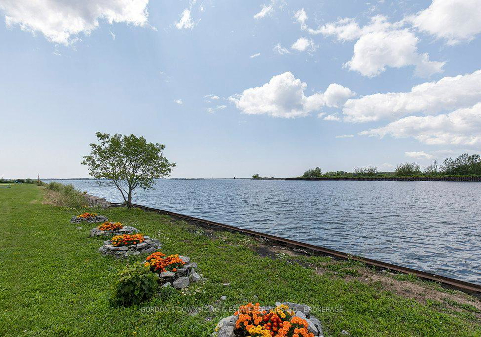 1000-king-street-w-kingston-ontario-x12260061