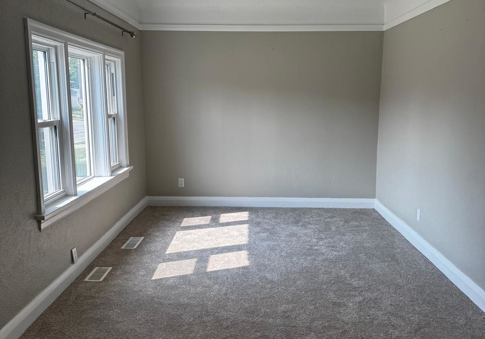 315-ottawa-street-n-kitchener-ontario-x12260259