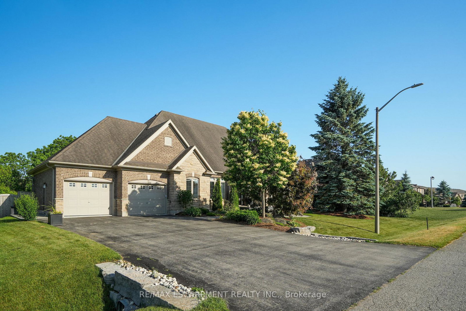 95-cobblestone-place-guelpheramosa-ontario-x12260316