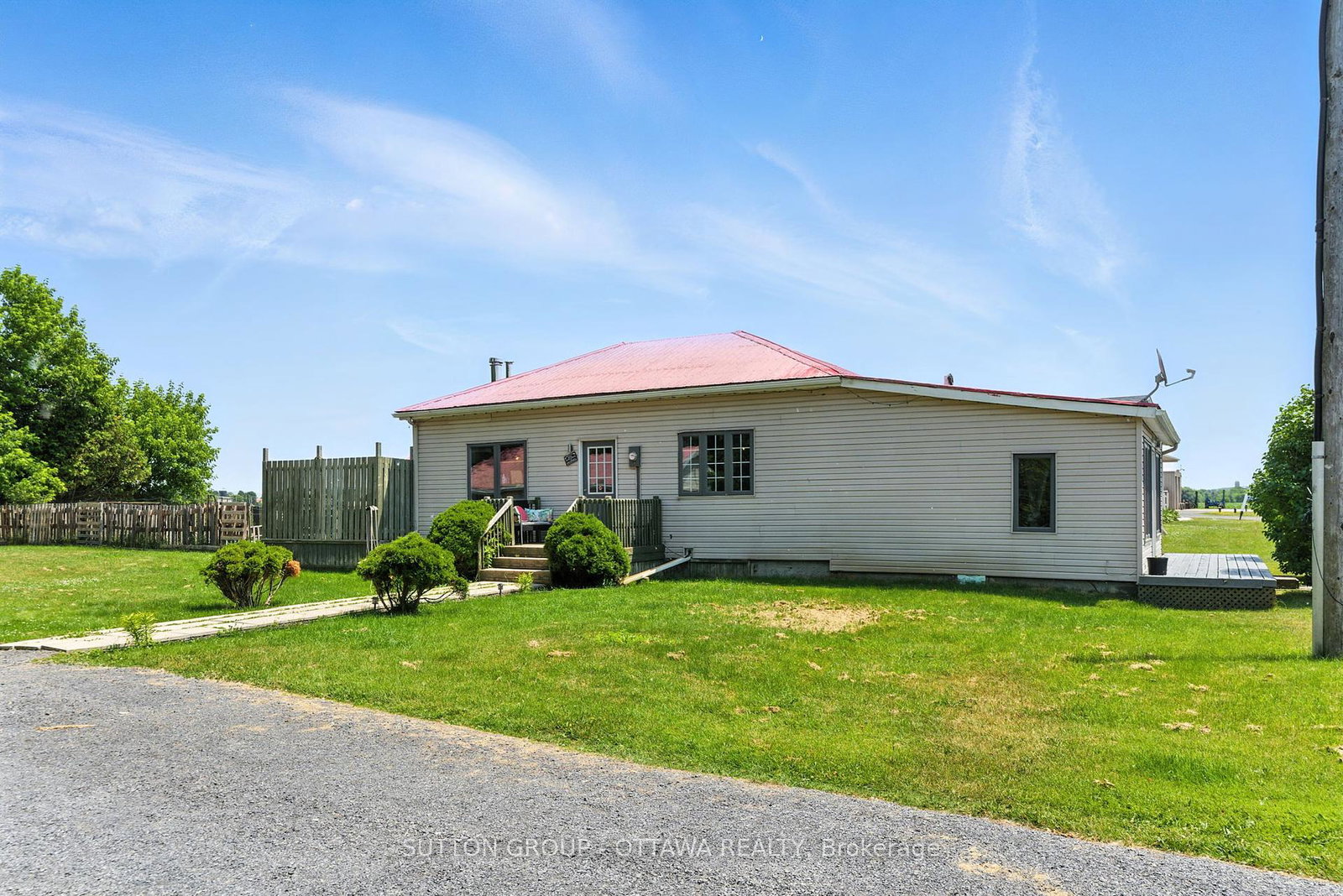 683-county-road-18-hawkesbury-ontario-x12260379