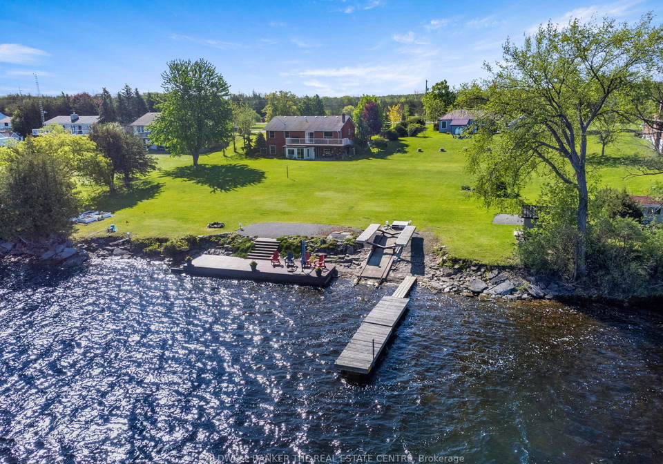 1530-county-road-35-prince-edward-county-ontario-x12260420