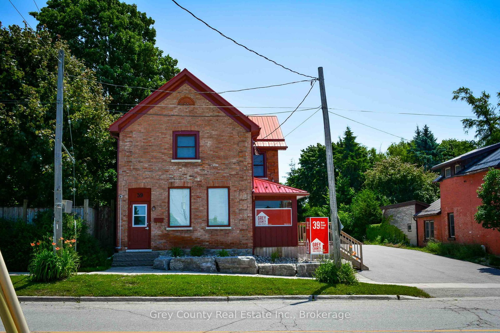 39-main-st-street-e-grey-highlands-ontario-x12260707
