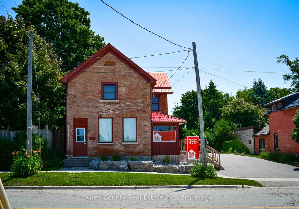 39-main-st-street-e-grey-highlands-ontario-x12260707