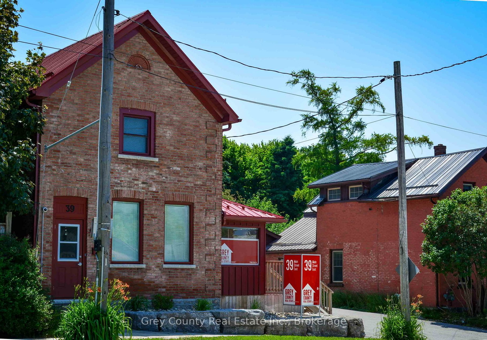 39-main-st-street-e-grey-highlands-ontario-x12260707