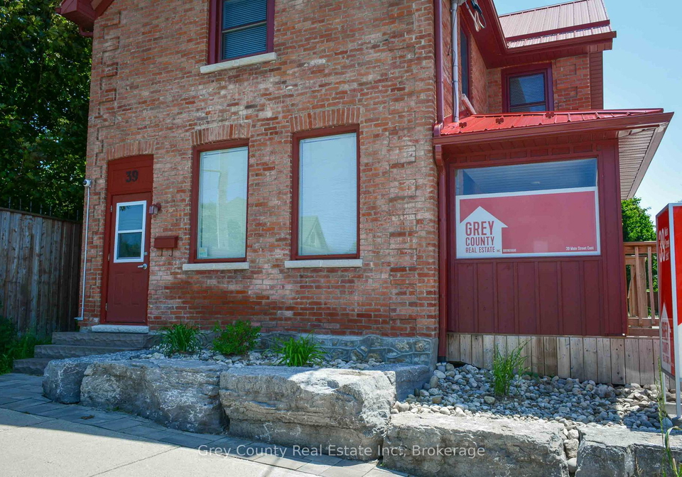 39-main-st-street-e-grey-highlands-ontario-x12260707