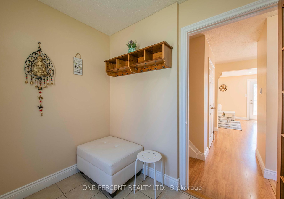 122-mcclintock-way-kanata-ontario-x12260930