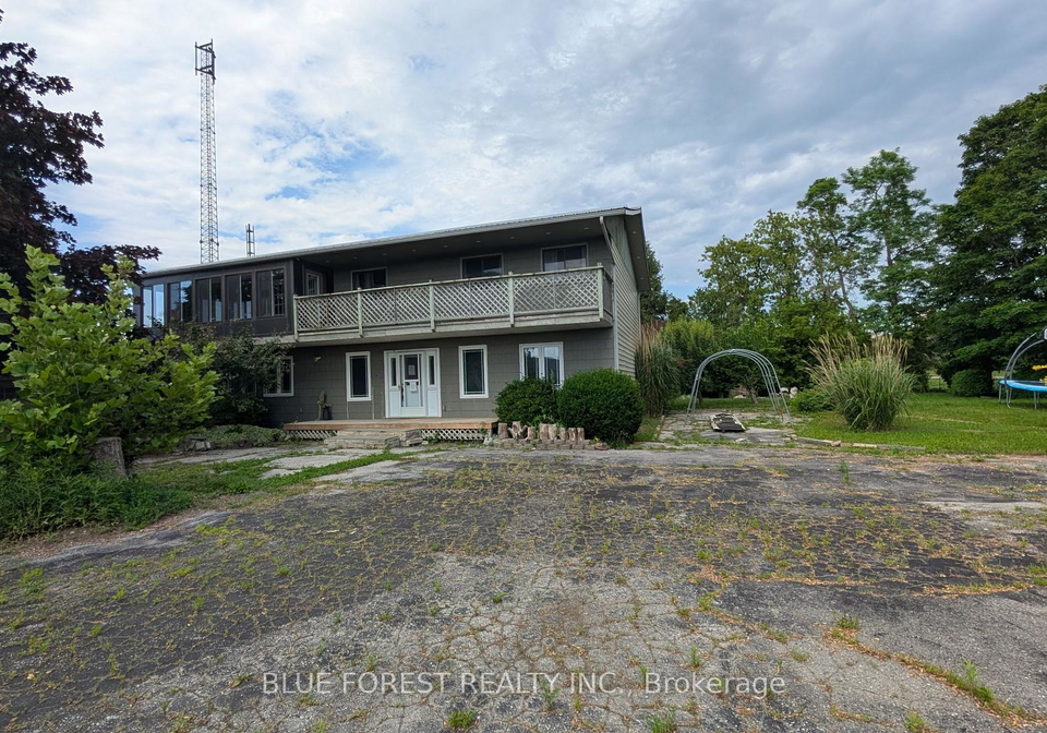 73612-highway-bluewater-ontario-x12260936