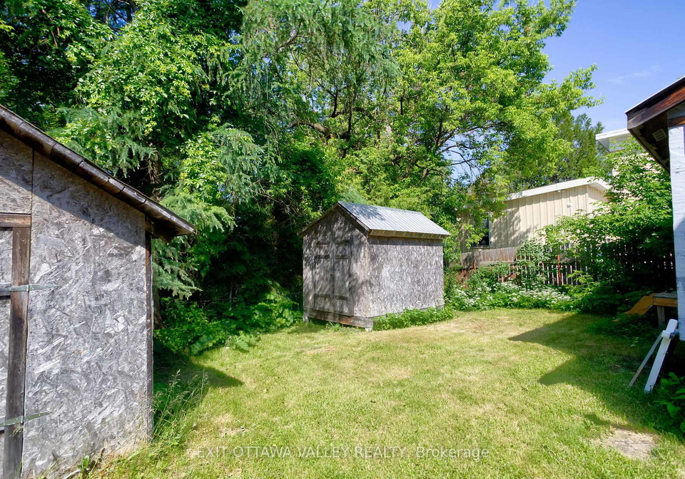 468-moffat-street-pembroke-ontario-x12261049