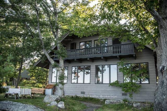 b415-bernyk-island-e-the-archipelago-ontario-x12261058