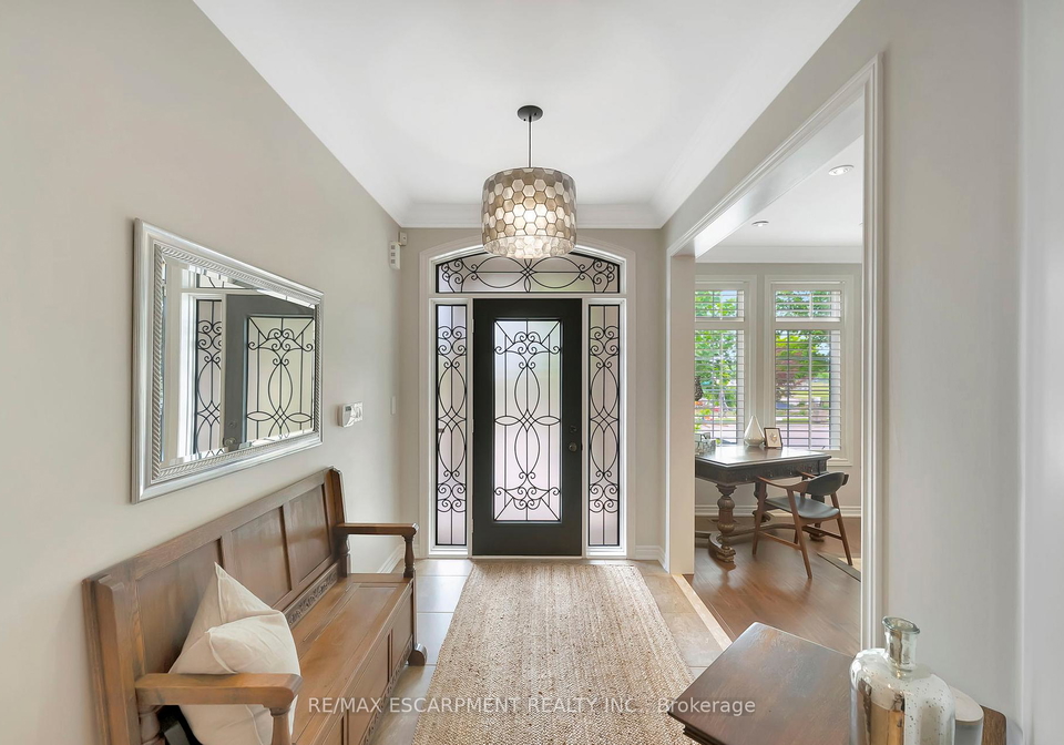 70-attridge-crescent-hamilton-ontario-x12261138