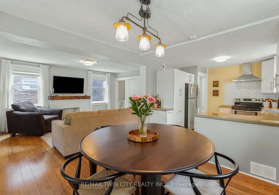 35-moore-avenue-n-waterloo-ontario-x12261201