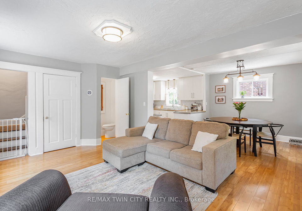 35-moore-avenue-n-waterloo-ontario-x12261201