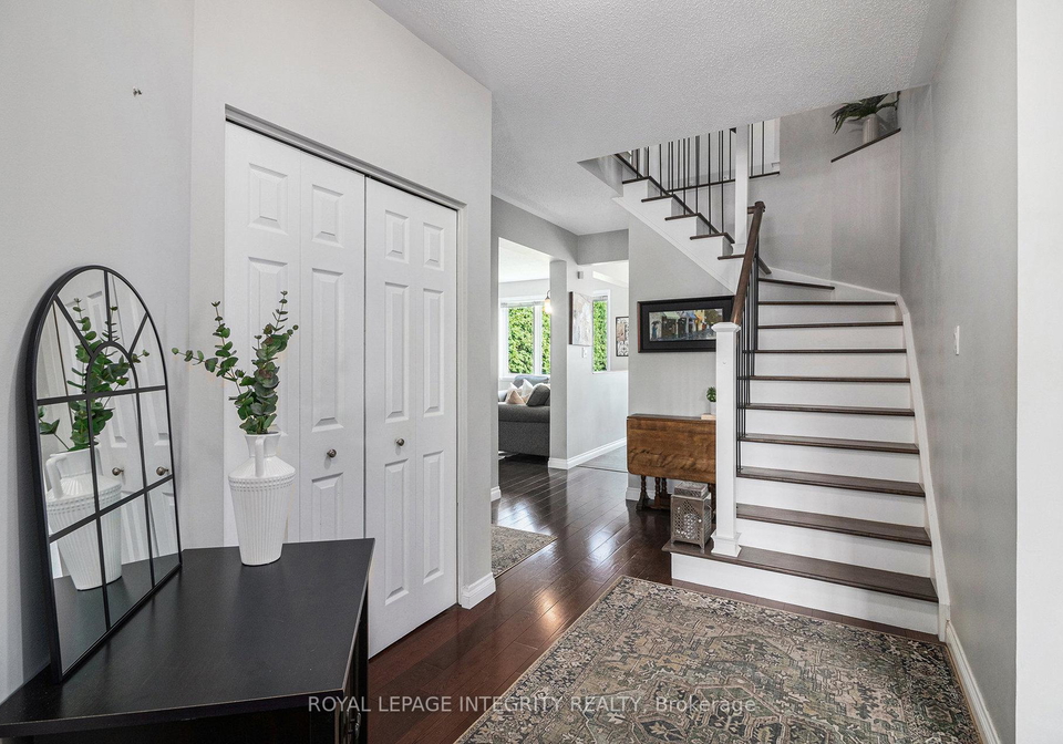 859-como-crescent-ottawa-ontario-x12261267