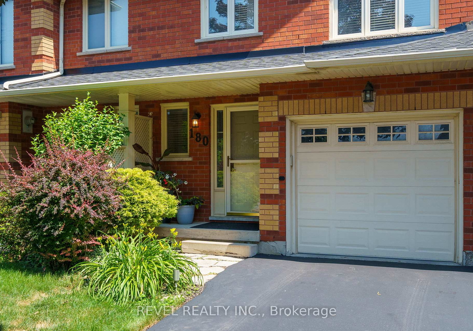 180-dicenzo-drive-hamilton-ontario-x12261287