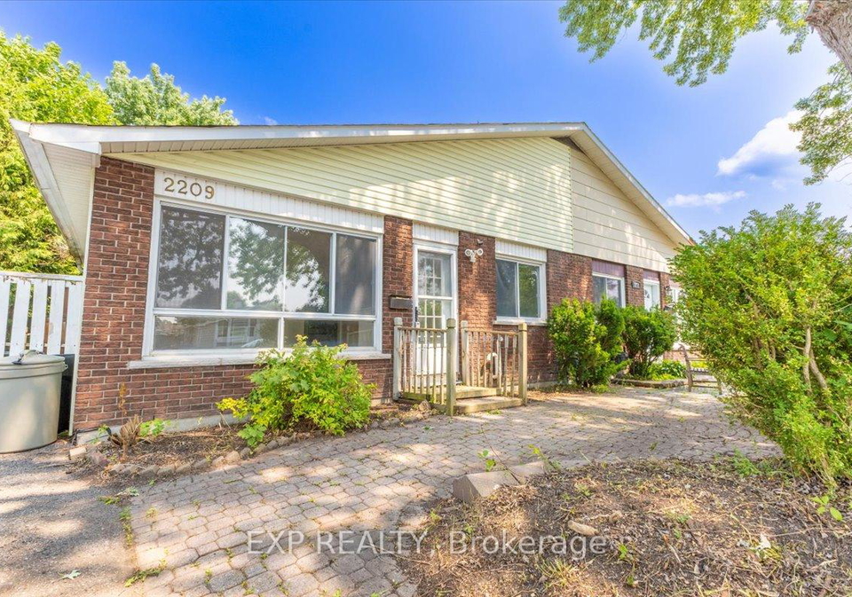 2209-fillmore-crescent-ottawa-ontario-x12261295