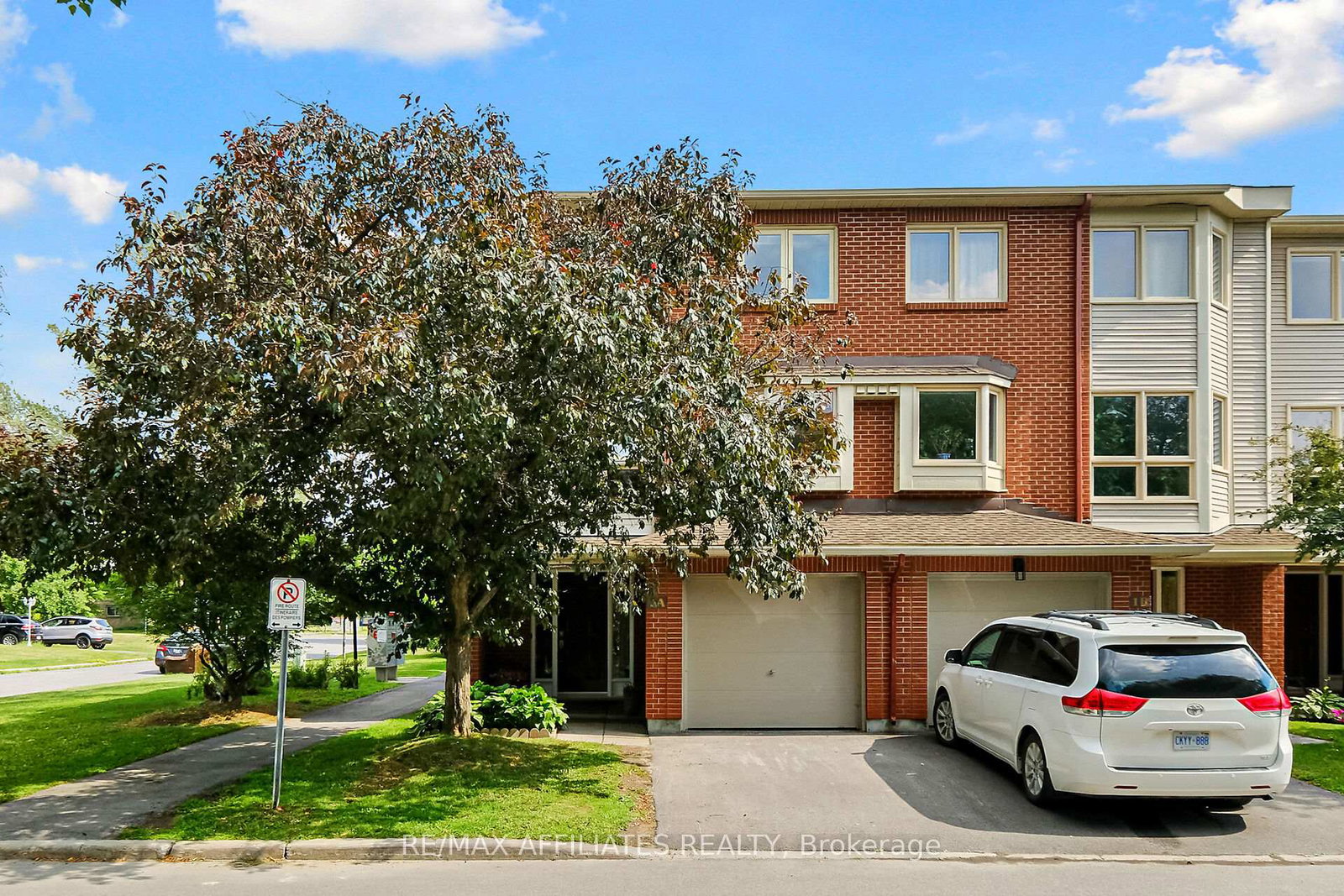1a-crestlea-crescent-ottawa-ontario-x12261310