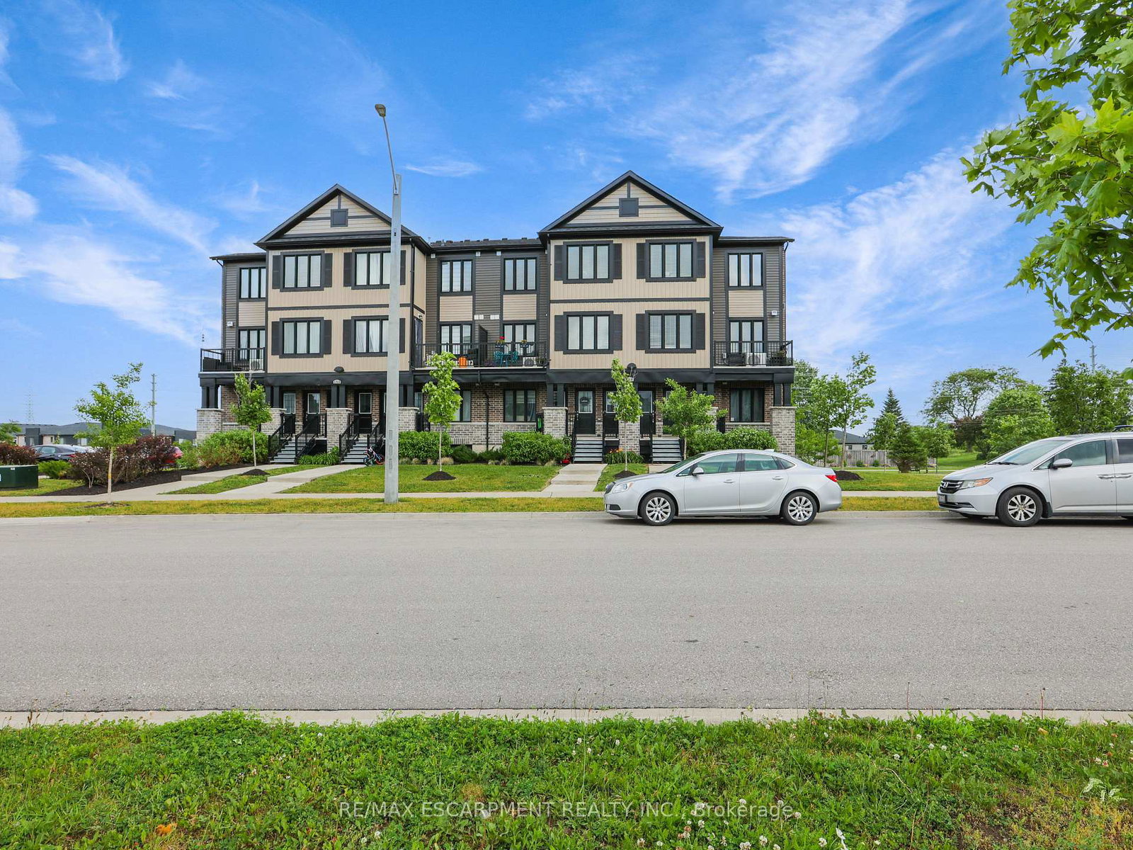 148-rochefort-street-kitchener-ontario-x12261354