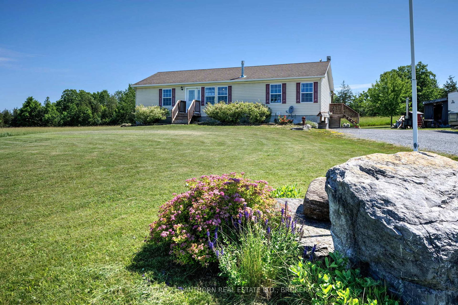 1043-county-road-12-greater-napanee-ontario-x12261477